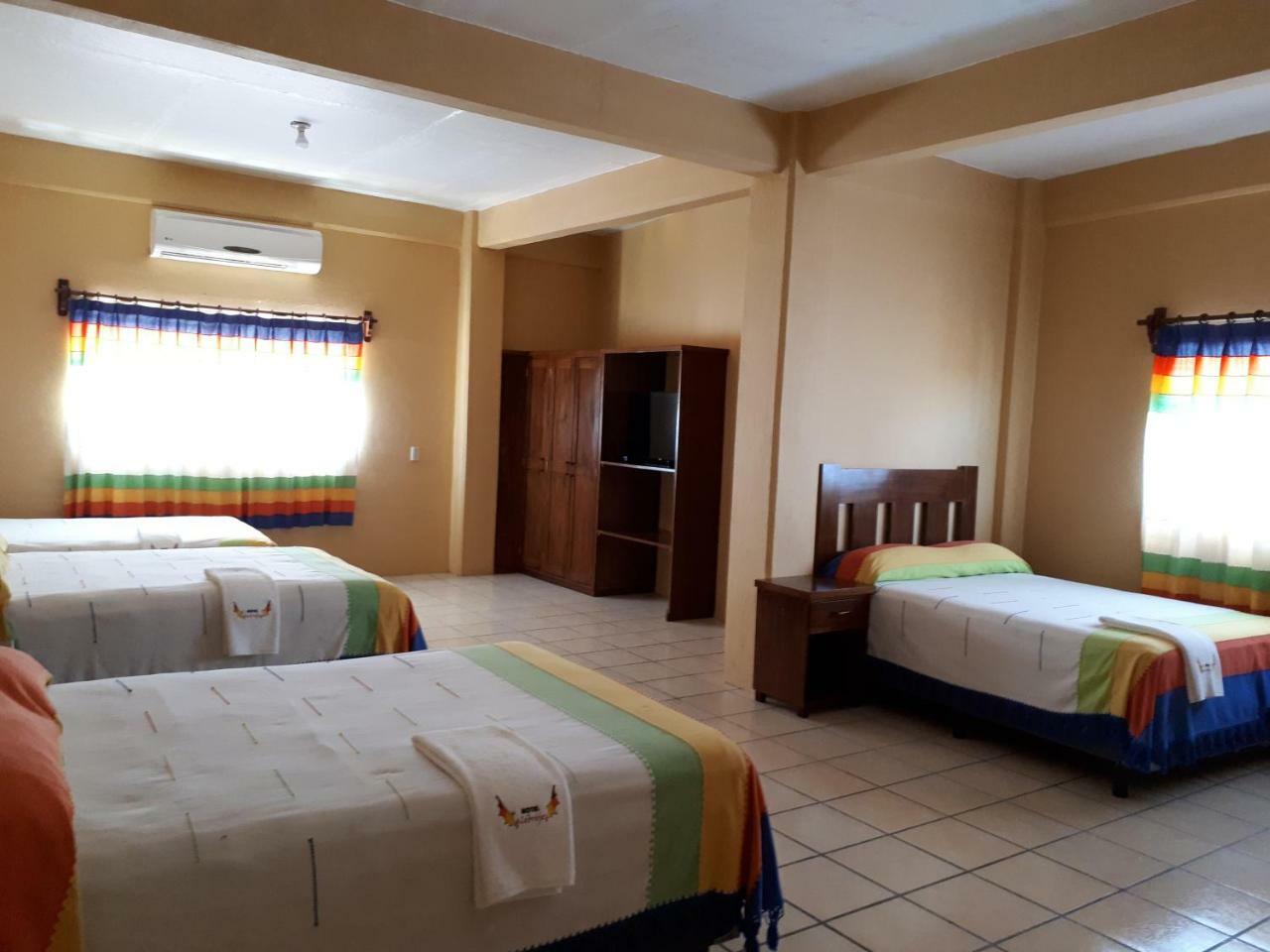 Hotel Alebrijes San Pedro Pochutla Luaran gambar