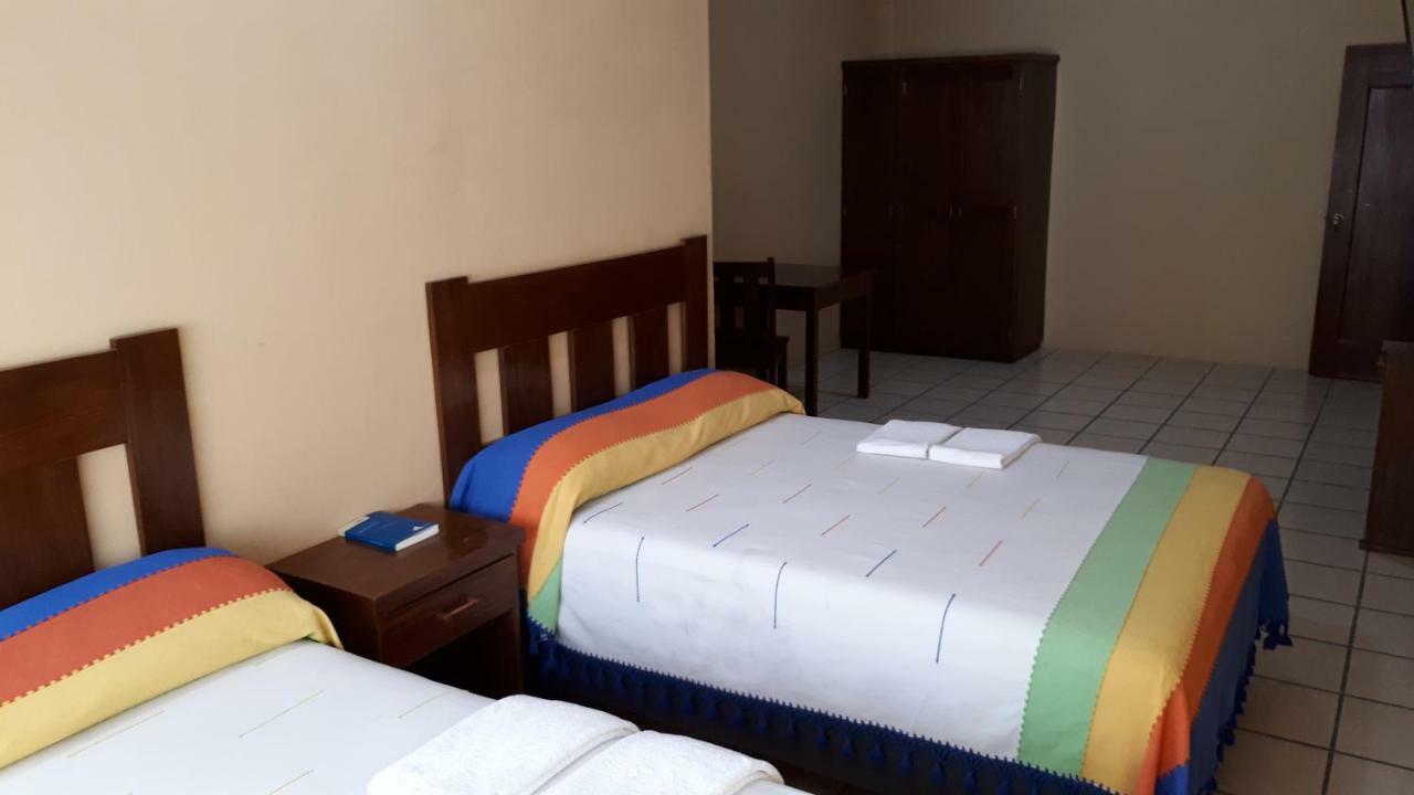 Hotel Alebrijes San Pedro Pochutla Luaran gambar